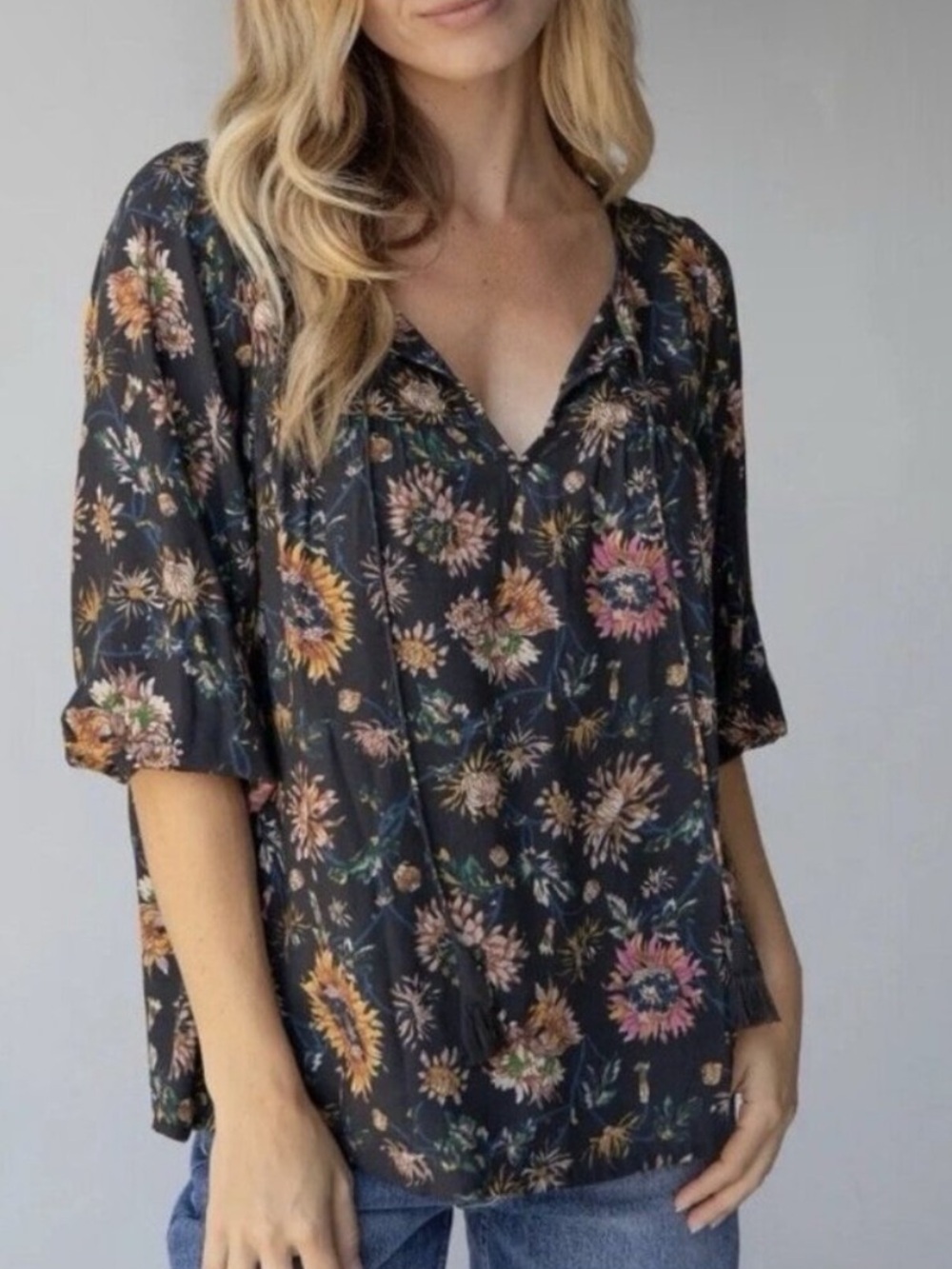 Natural Life Medium Maribel Top 3/4 Sleeve Floral Boho Cottage Relaxed Black